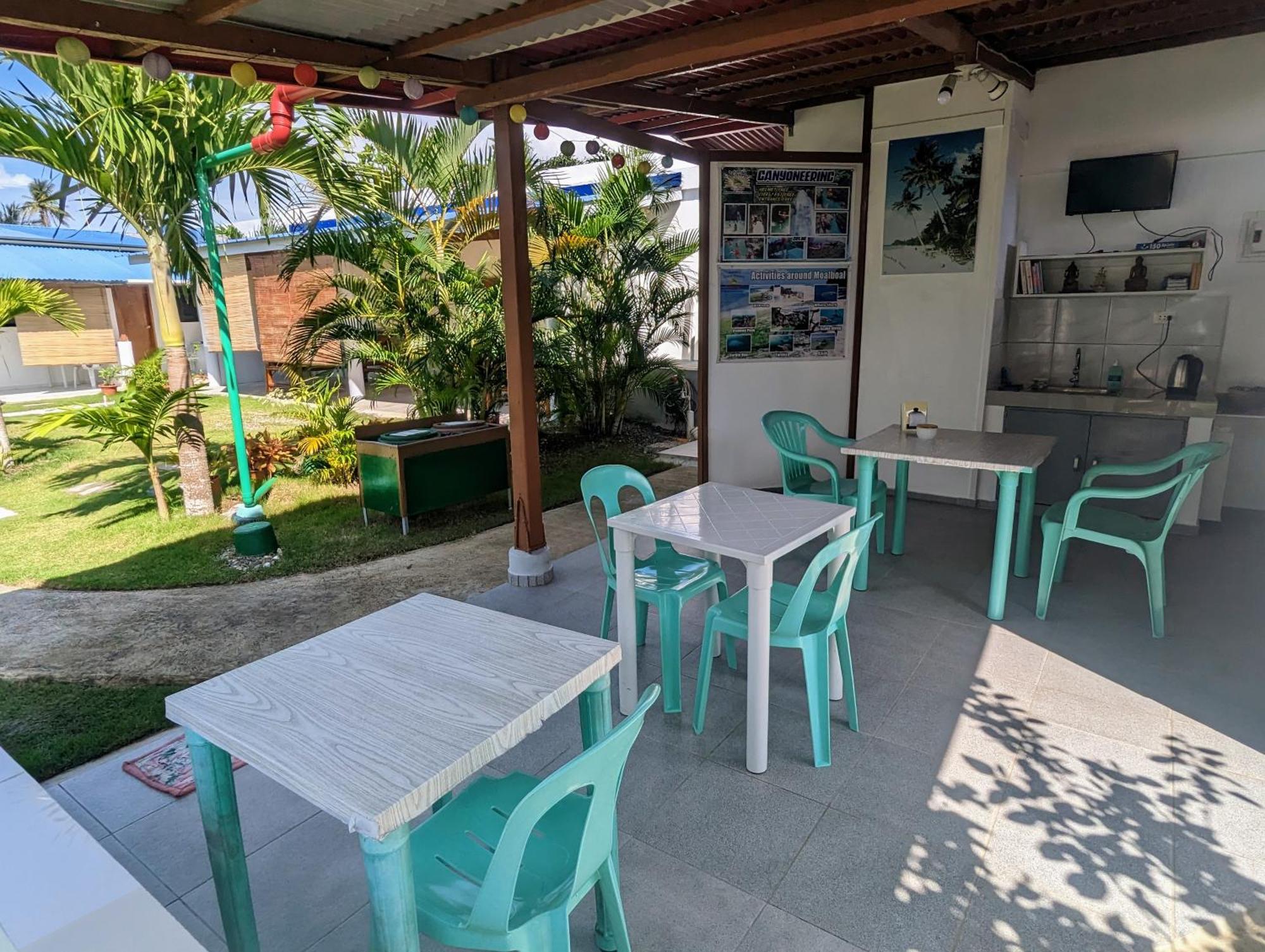 Astillo'S Guest Houses Moalboal Kültér fotó